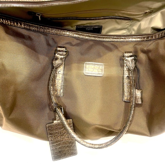 TUMI Carry More Ballistic Nylon and Leather Trim Bag NWT - Picture 6 of 16